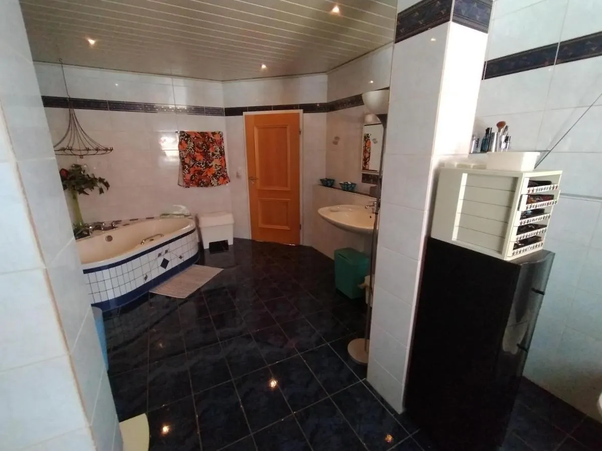 Grosszuegig-Wohnen Nahe Erlangen - Nuernberg Apartment Dormitz